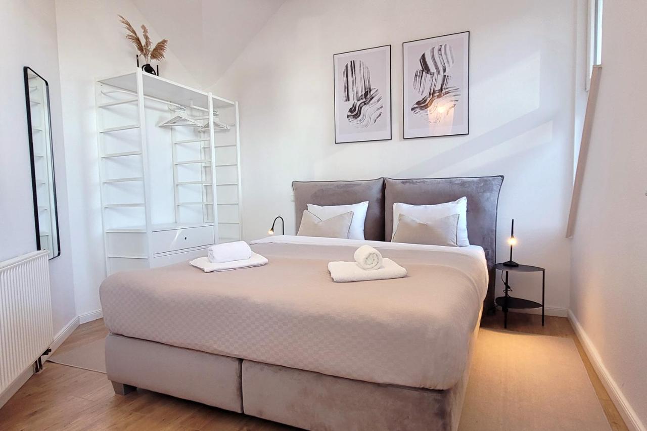 Grosse Penthouse Ferienwohnung Mit Meerblick, Sonnenterrasse & Luxusbad Von "Momentic" Sierksdorf Kültér fotó